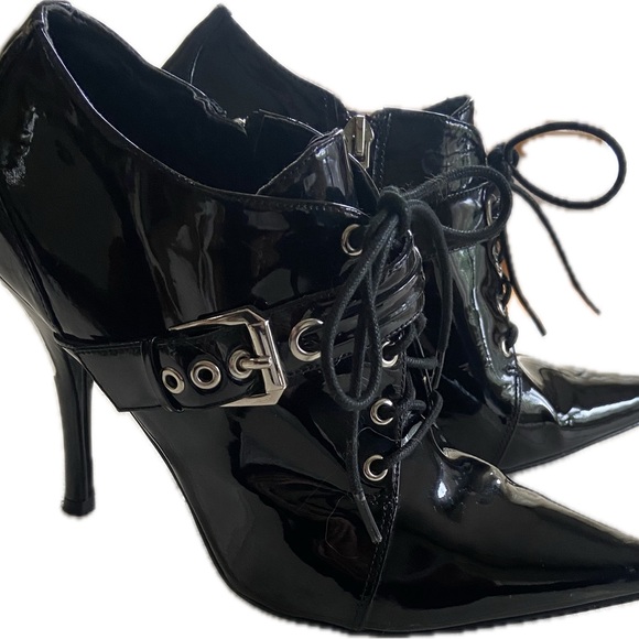 Guess stiletto boot/shoes - Picture 1 of 3